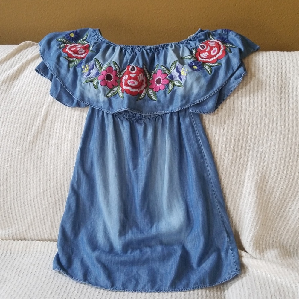 Denim look dress